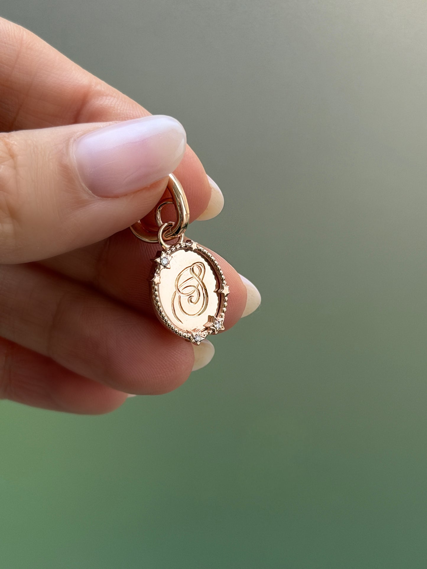 Oval Diamond Star Engraved Pendent