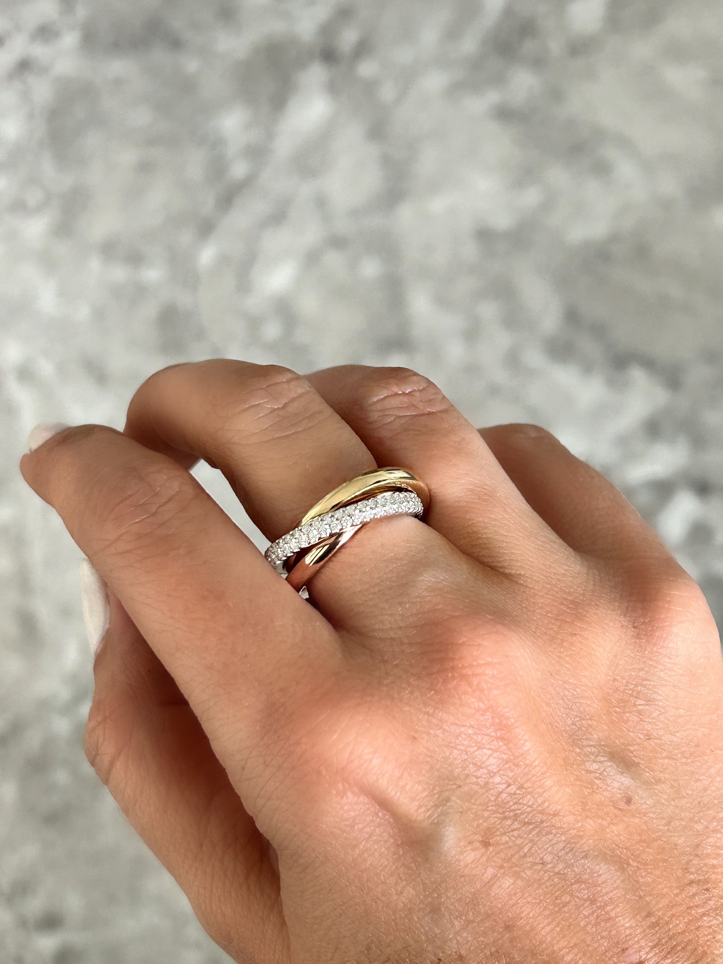 Triplet Ring