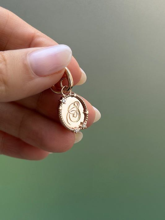 Oval Diamond Star Engraved Pendent